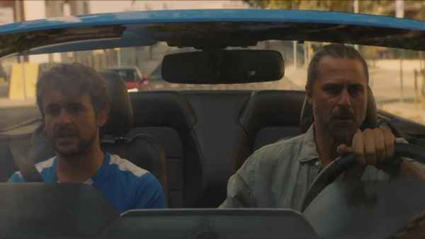 Un novio para mi mujer Poster 2