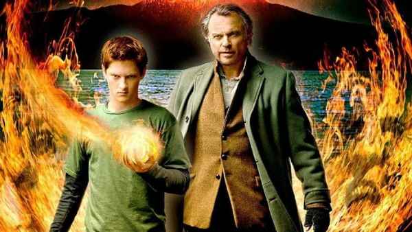 Under the Mountain Poster 7