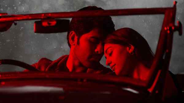 Urvasivo Rakshasivo Poster 2