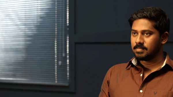 V1 Murder Case Poster 2