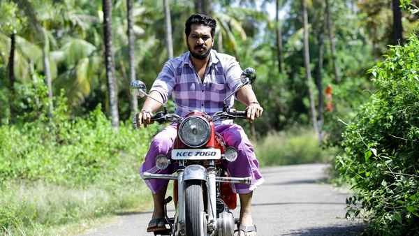 Vallikkettu Poster 1