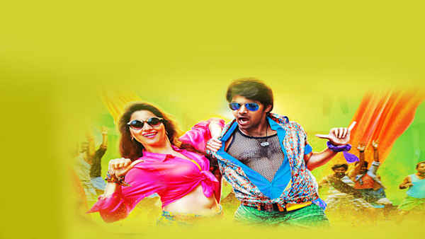 Vasuvum Saravananum Onna Padichavanga Poster 3