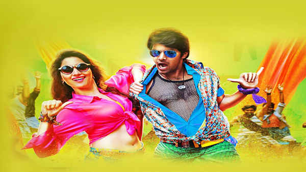 Vasuvum Saravananum Onna Padichavanga Poster 6