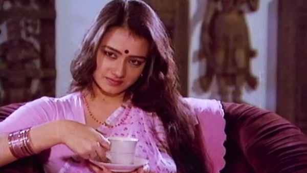 Velaikkaran Poster 7