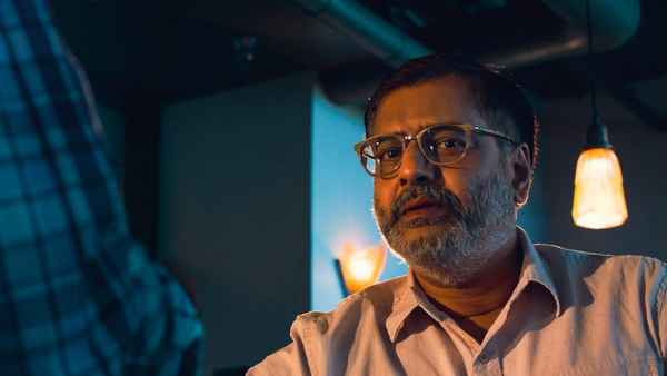 Vellai Pookal Poster 6