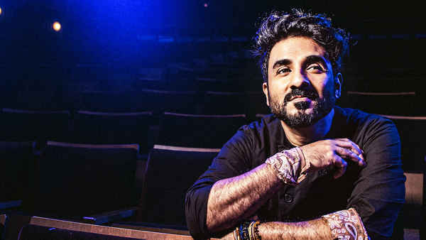 Vir Das: Landing Poster 5