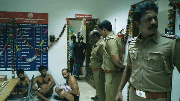 Visaranai Poster 3