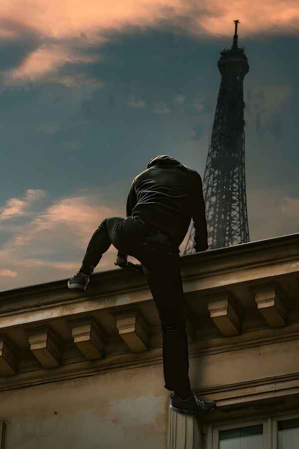 Vjeran Tomic: The Spider-Man of Paris Poster 5