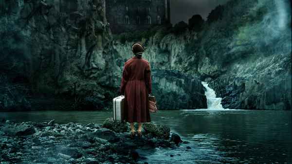 Voice From the Stone Poster 6