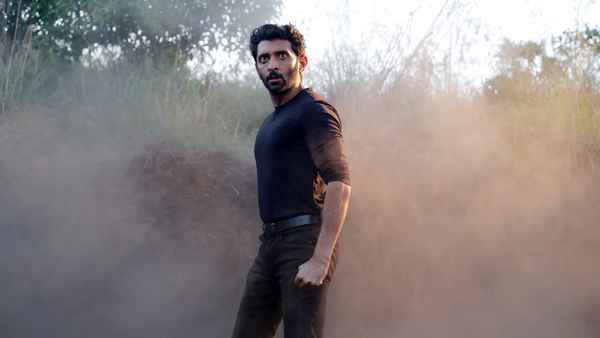 Weapon (வெப்போன்) Poster 6