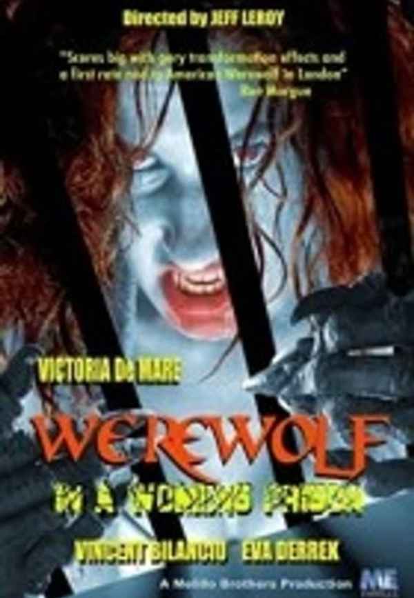 Werewolf in a Women's Prison Poster 7