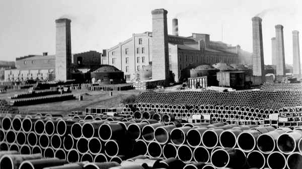 What Cheer: Coal, Clay, & Community Poster 1