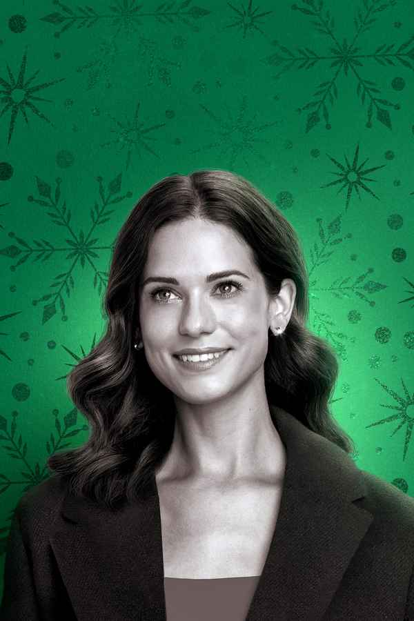 Where Are You, Christmas? Poster 4