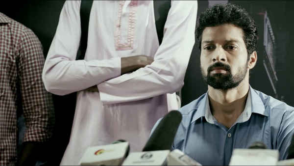 Yen Peyar Anandhan Poster 2