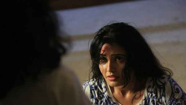 Yendha Nerathilum Poster 5