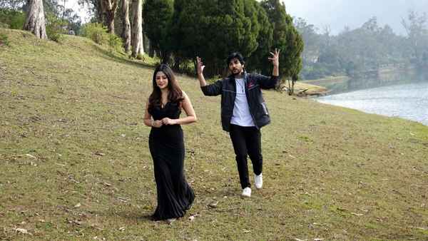 Yutha Satham Poster 1