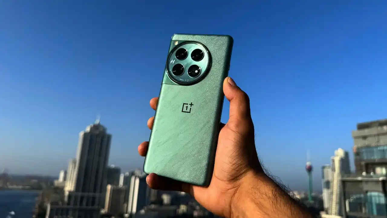 OnePlus का शानदार ऑफर, बस आज रात मौका, फ्री में जीत सकते हैं OnePlus 12 और ईयरबड्स