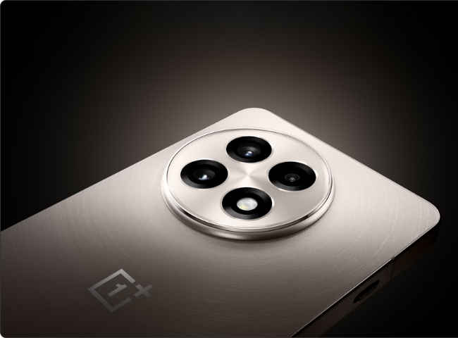 வெட்டு ஒன்னு துண்டு இரண்டு ஆபர் OnePlus யின் இந்த போனில் ஒரே அடியாக ரூ,7000 டிஸ்கவுண்ட்