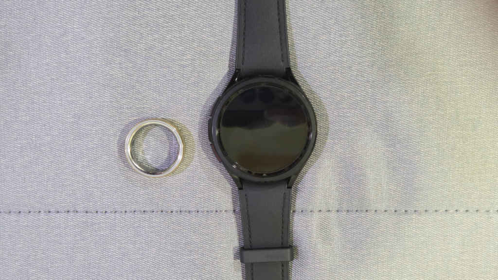 Oura Ring 4 with Samsung Galaxy Watch 6 Classic