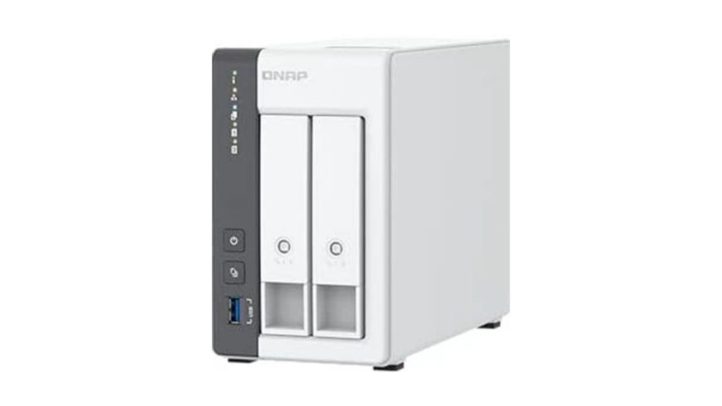 QNAP TS-216G