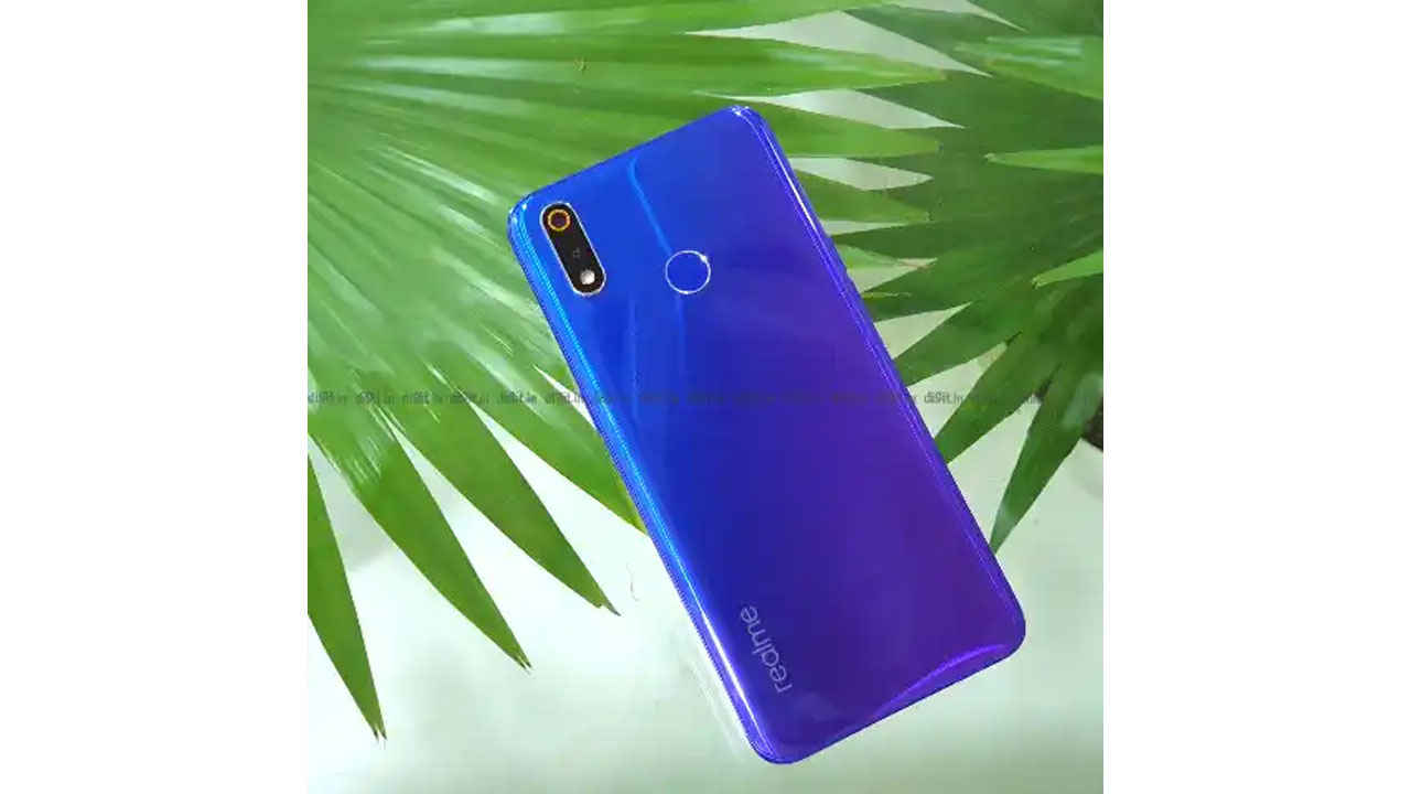 Realme 3 Pro to go on sale at noon today on Flipkart and realme.com
