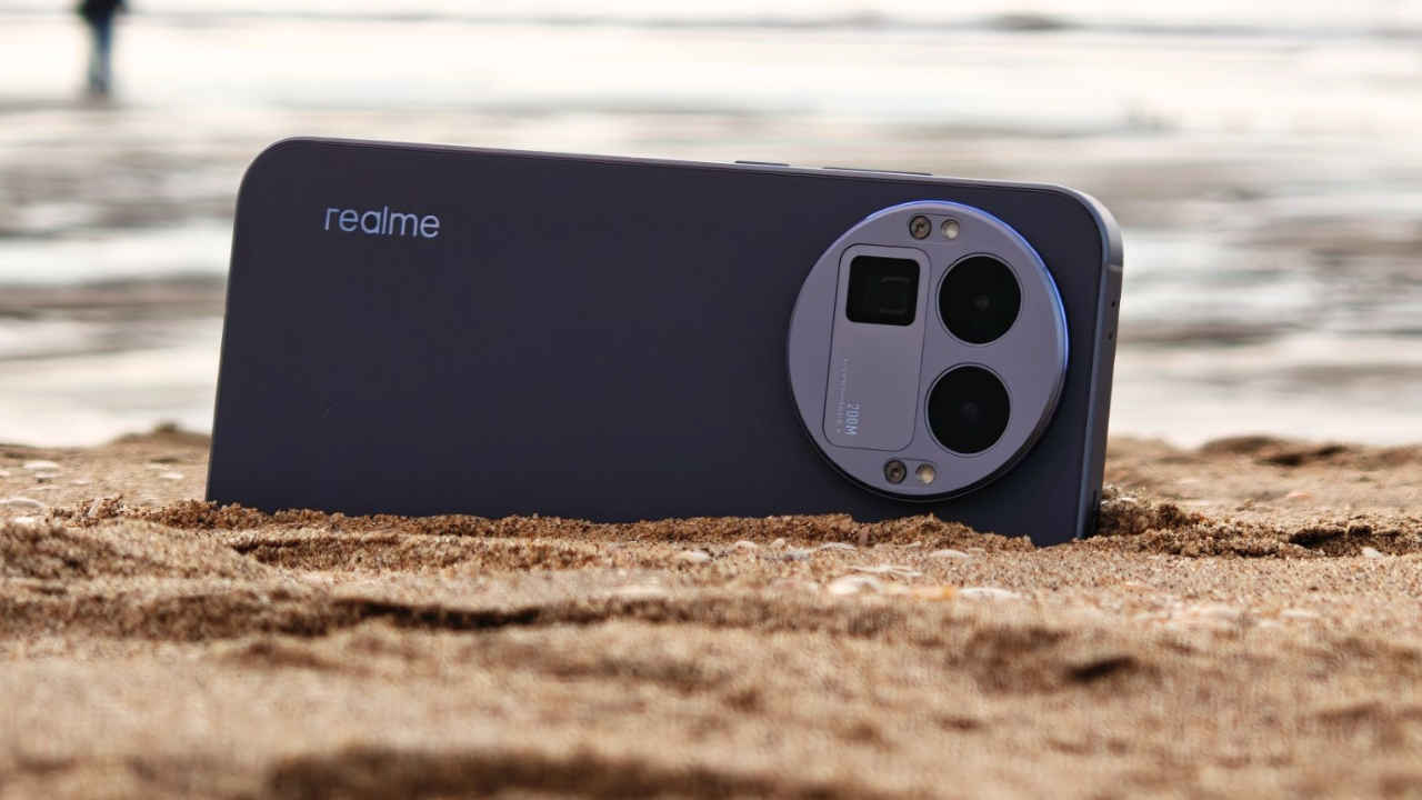 புதியதாக அறிமுகம் செய்த Realme யின் இந்த போன் இன்று முதல் முறையாக விற்பனைக்கு வருகிறது