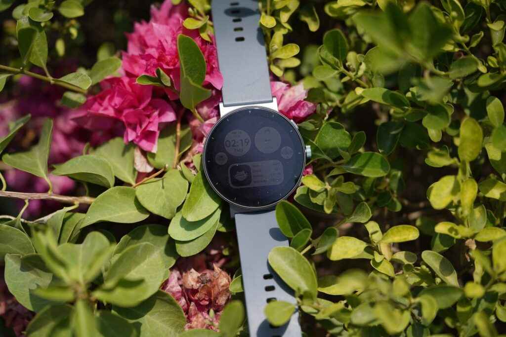 Realme Watch S5 Battery life and charging