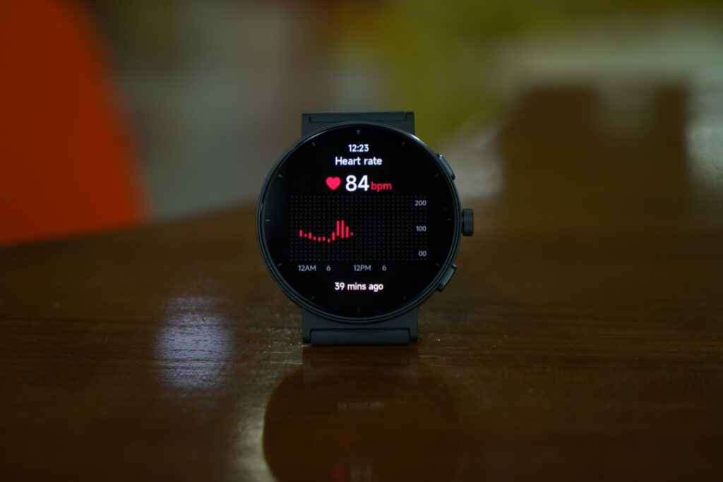 Realme Watch S5 Fitness tracking and health monitoring-1