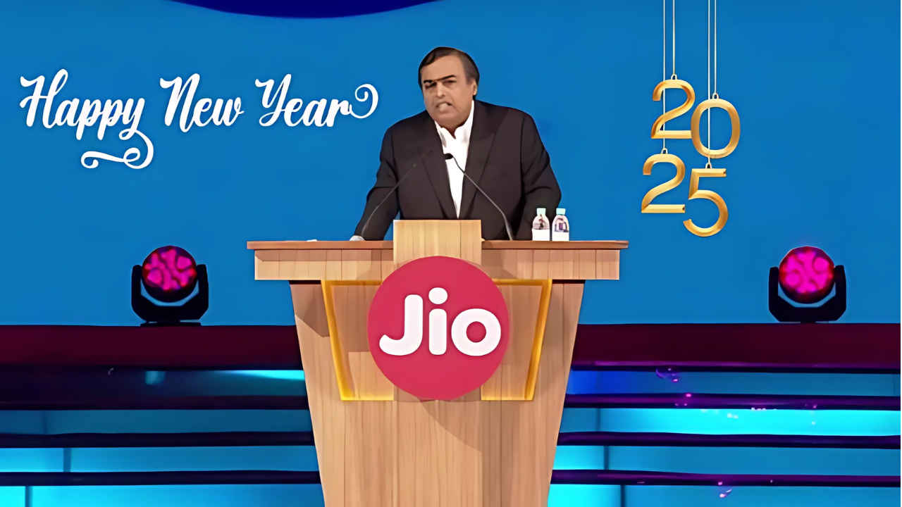 নতুন বছরের আগেই Jio এর চমক, লঞ্চ করল নতুন রিচার্জ প্ল্যান, আনলিমিটেড 5G, কলিং সহ মিলবে 2150 টাকার কুপন