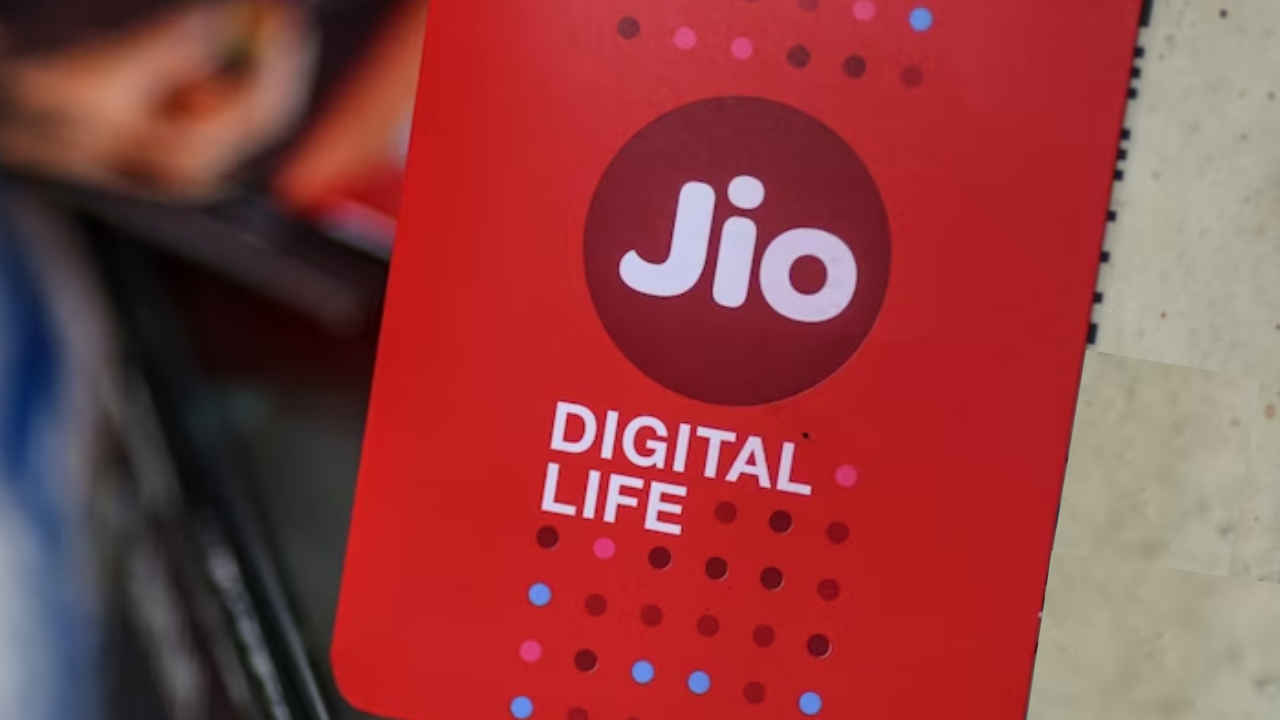 ज्यादा वैलीडिटी और अनलिमिटेड 5G डेटा के साथ Jio ने दोबारा लॉन्च किया यह तगड़ा रिचार्ज प्लान, देखें डिटेल्स