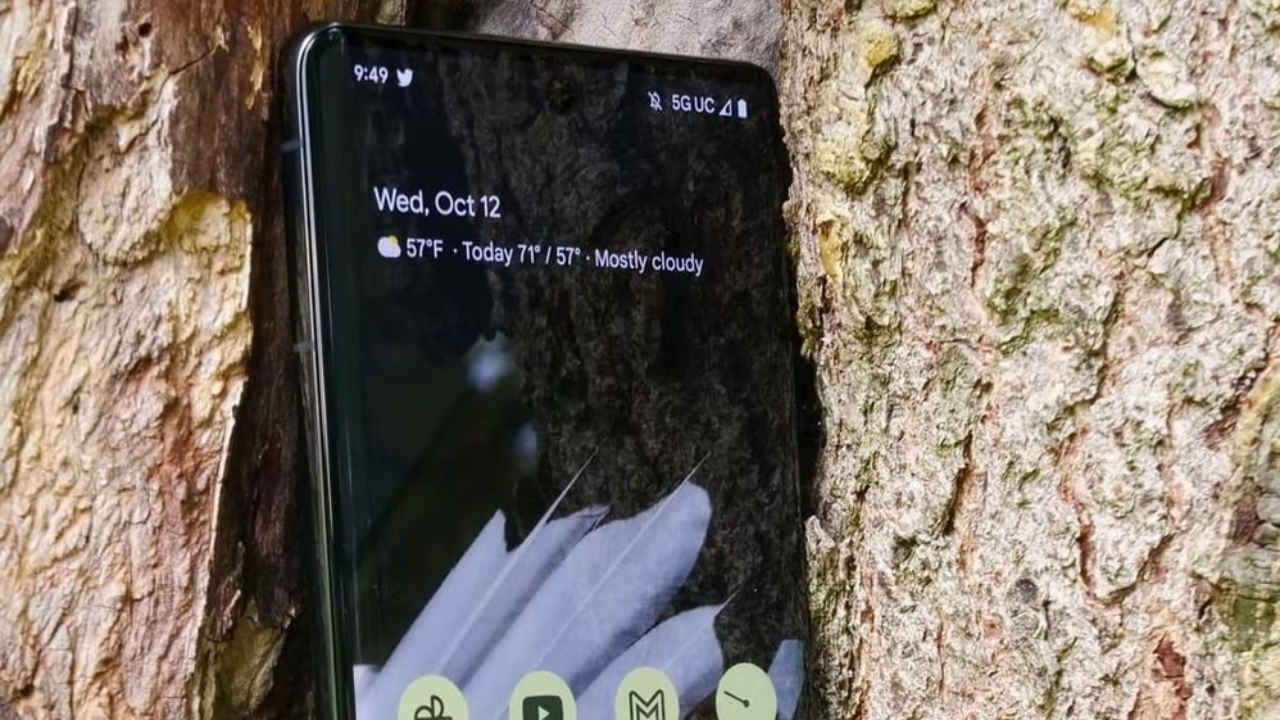Pixel users may finally be able to remove the At a Glance widget from the home screen, confirms Google