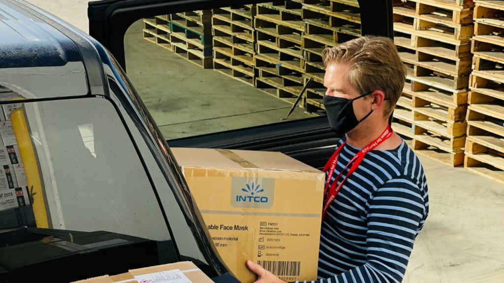 Return policy while buying a refurbished laptop