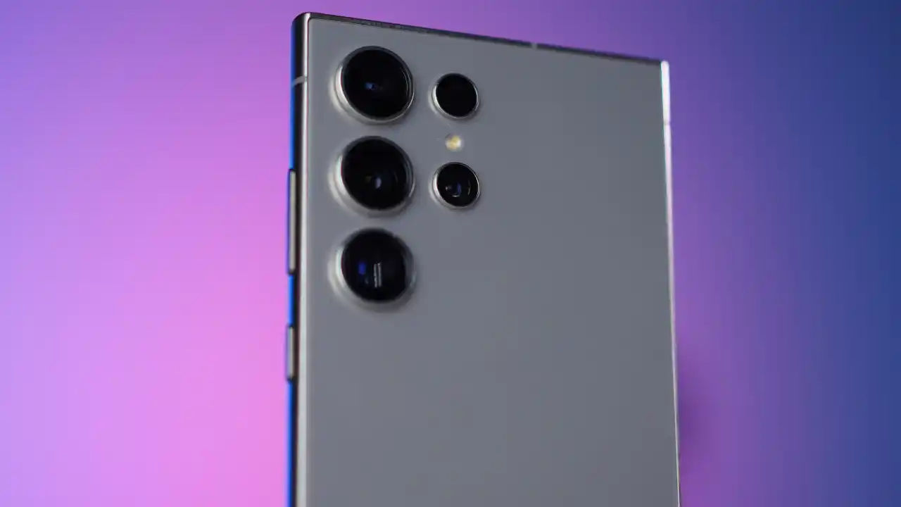 Samsung Galaxy S24 Ultra Gets Massive Rs 25 000 Price Cut On Flipkart 