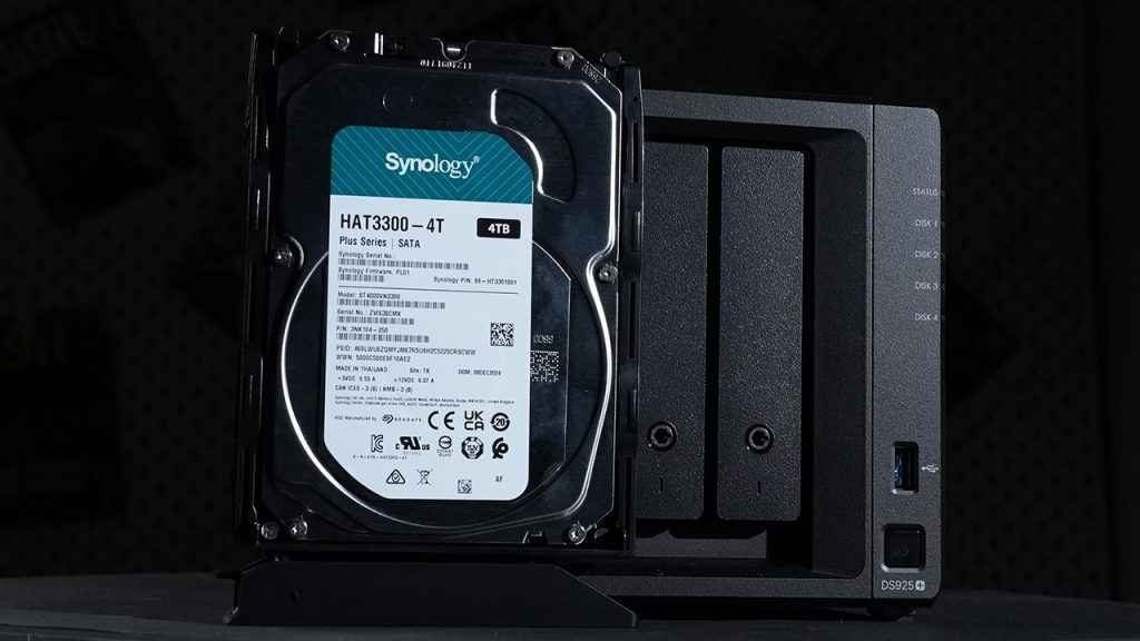 Synology DS925+ revised drive compatibility policy, ensuring better stability, security, and backup reliability for NAS users.
