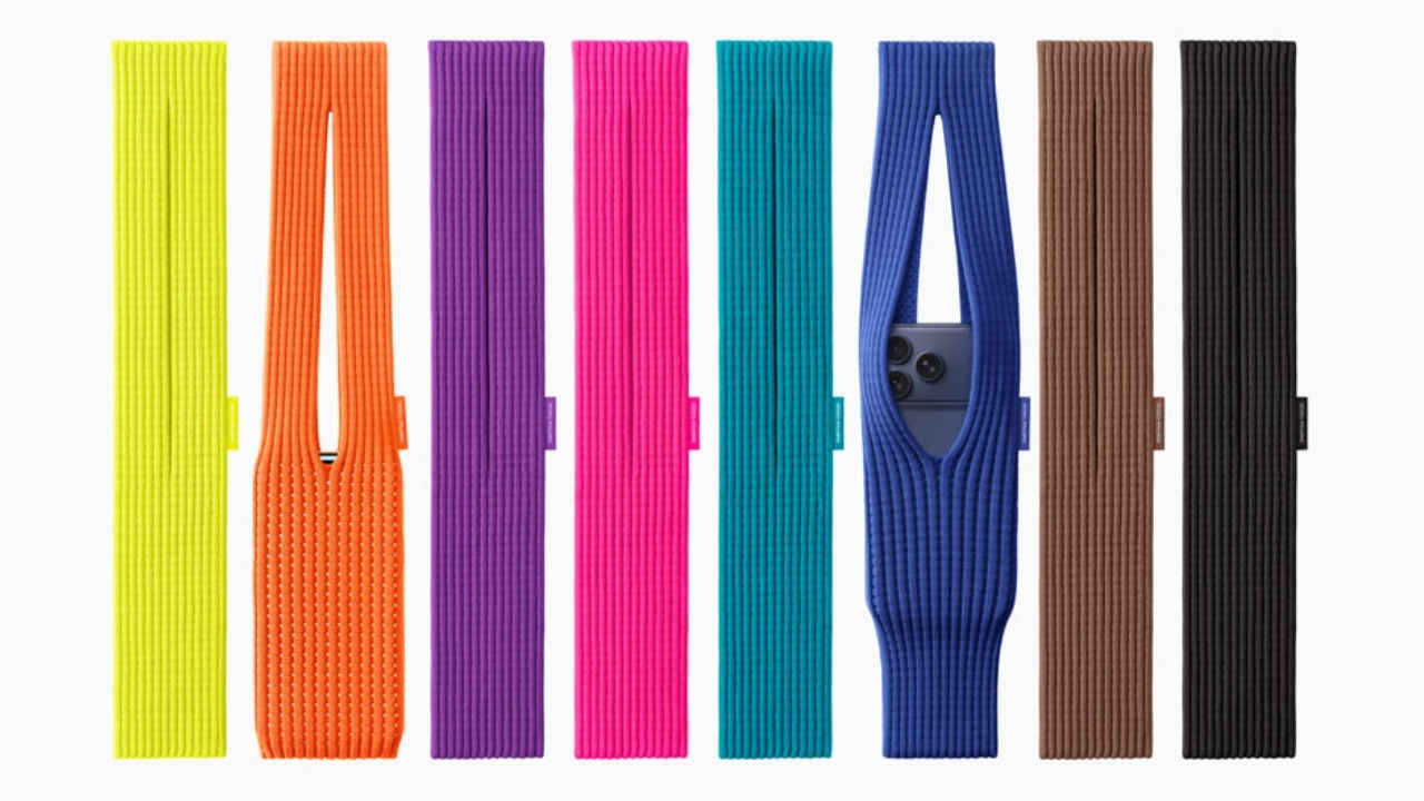 Apple के मन को भाया..मोजे जैसा iPhone Pocket लाया, कीमत करीब 26 हजार, जानें किसमें आएगा काम