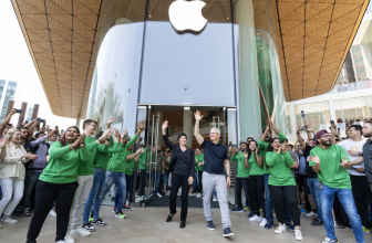Apple clocks record December-quarter revenue in India as new iPhone buyers surge