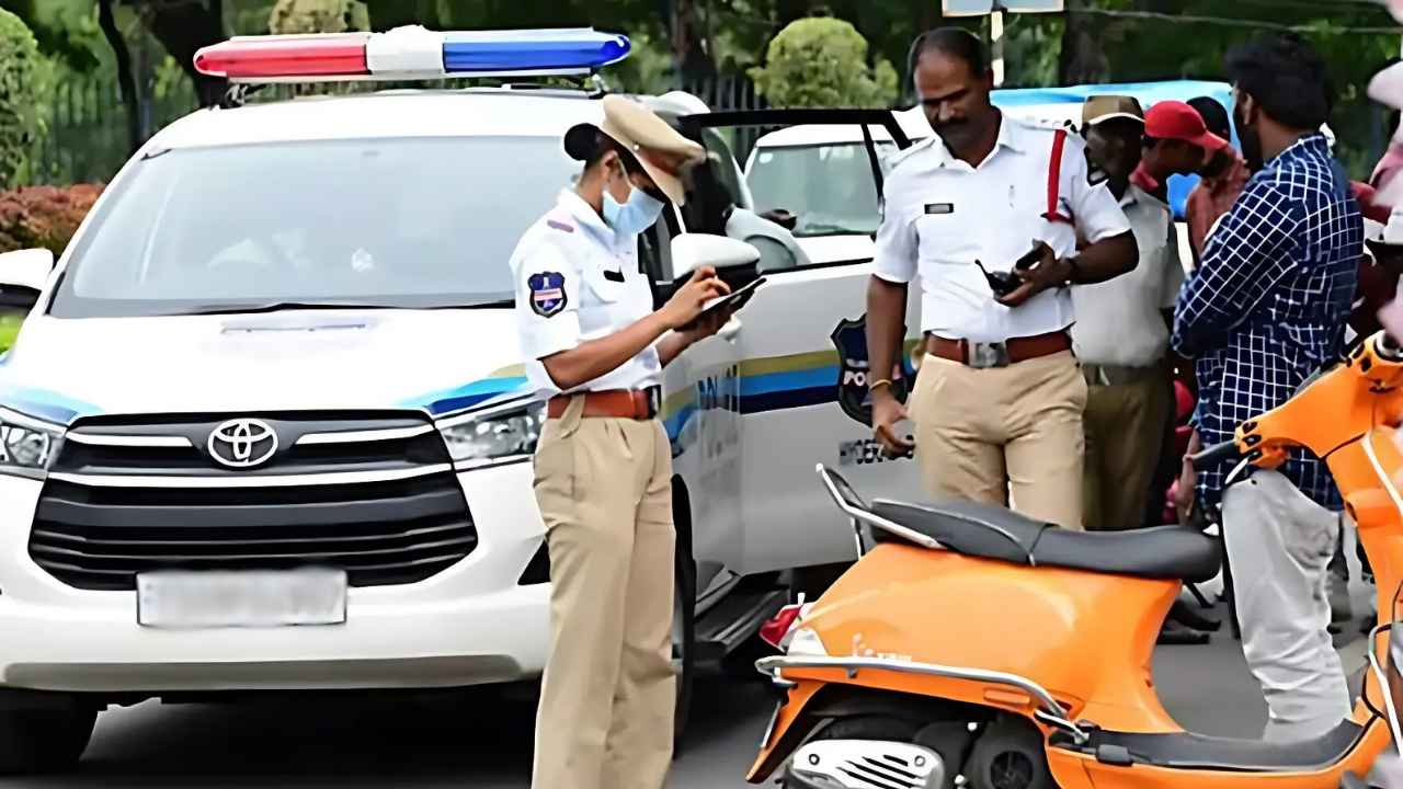 Traffic Challan: ನಿಮ್ಮ ಸ್ಮಾರ್ಟ್ ಫೋನಲ್ಲಿ ಈ ಅಪ್ಲಿಕೇಶನ್ ಇದ್ರೆ ಸಾಕು, ನೋ ಚಲನ್ ನೋ ಟೆಕ್ಷನ್!