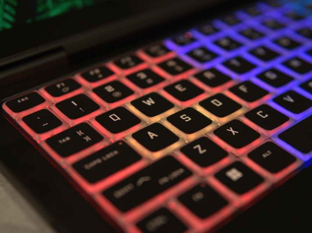 HP Omen Transcend 14 Thin And Light Gaming Laptop Review: Keyboard close up shot