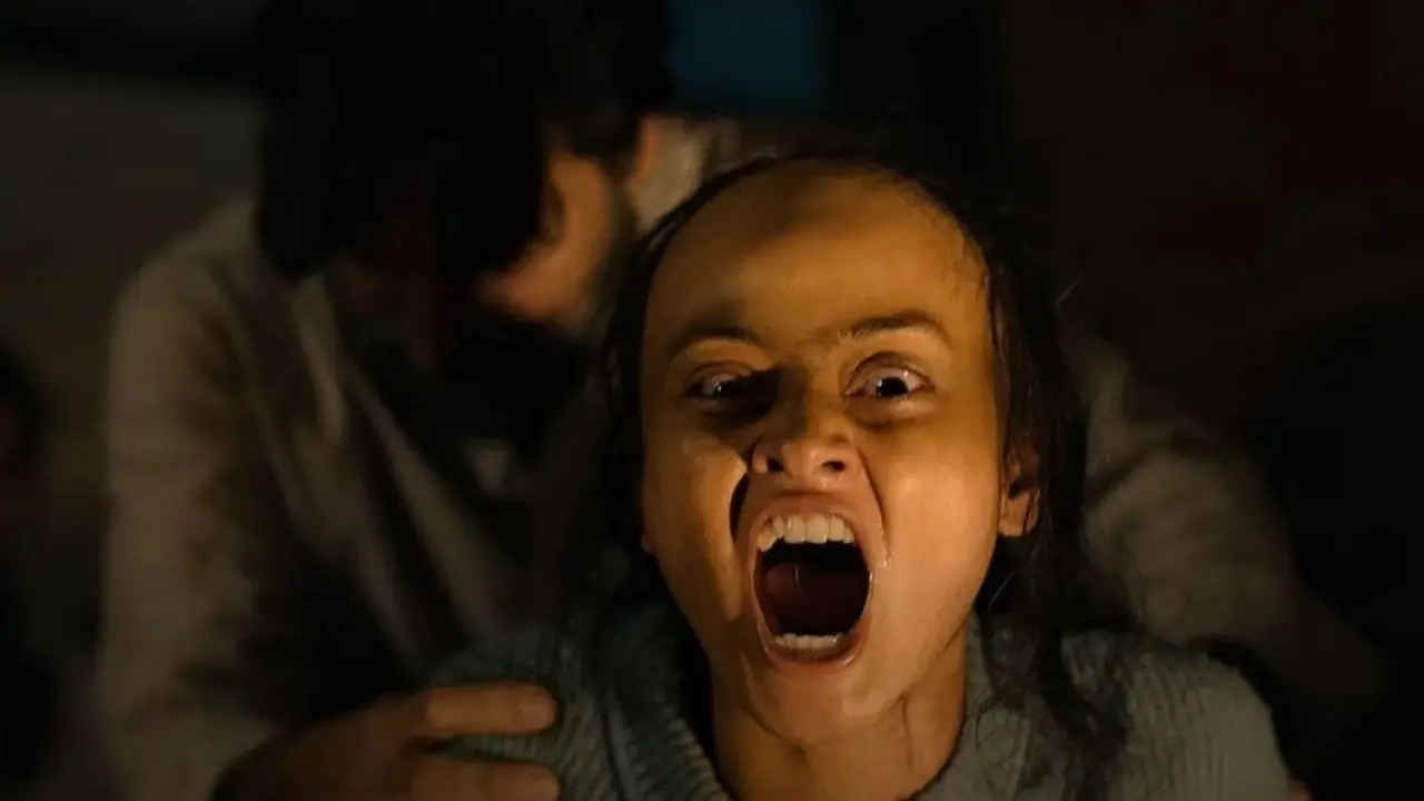 8.1 की IMDb रेटिंग वाली इस हॉरर फिल्म के आगे अजय देवगन की ‘शैतान’ भी लगने लगेगी फीकी, डरावने सीन देख निकल जाएगी चीख