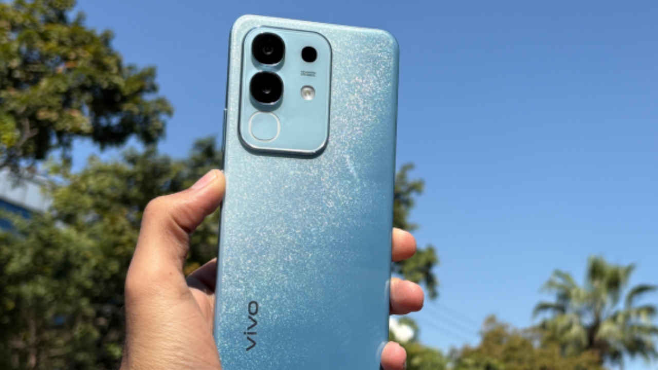 মাত্র 10,499 টাকায় কিনুন Vivo এর 6500mAh ব্যাটারি সহ দুর্দান্ত 5G স্মার্টফোন