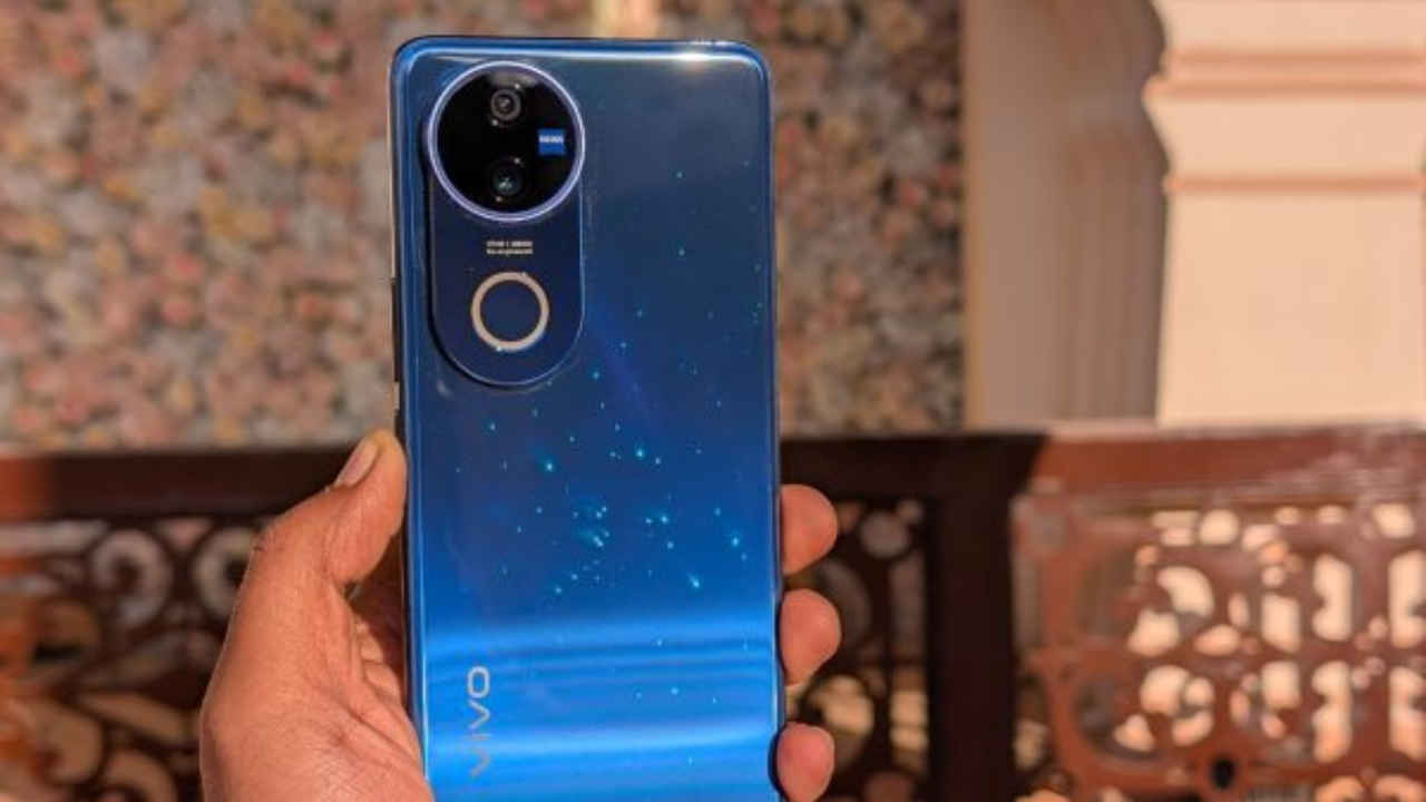 50MP সেলফি ক্যামেরা এবং 6000mAh ব্যাটারি সহ Vivo V50 5G ভারতে লঞ্চ, জানুন কত দামে কেনা যাবে