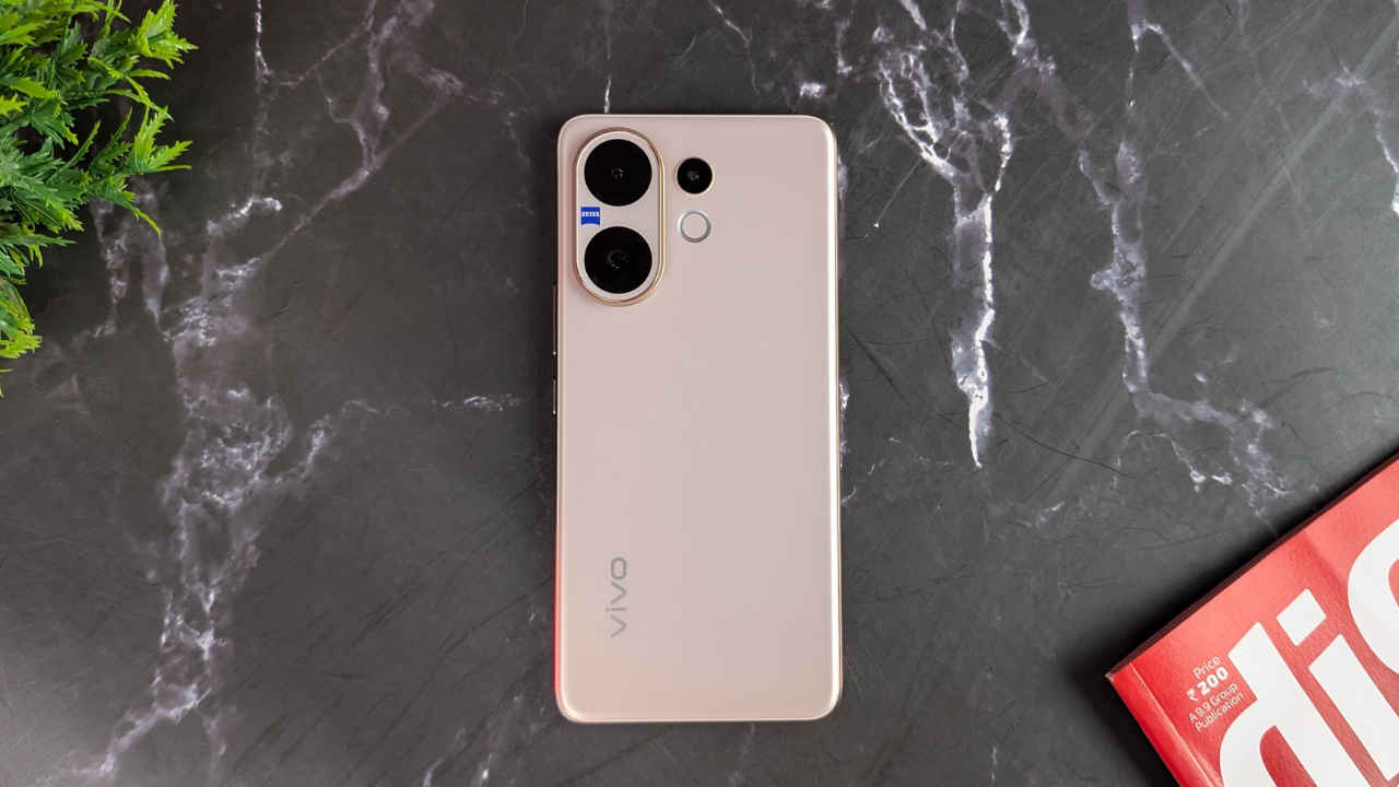 Vivo V60 5G with Snapdragon 7 Gen 4, Zeiss tuned camera launched in India: Check price and specs