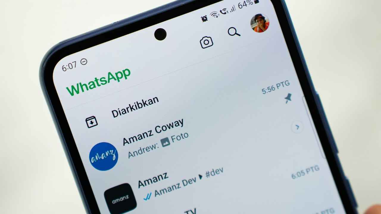 गैलरी में WhatsApp फोटो-वीडियो से भर जा रही जगह? बस बदल दें ये सेटिंग, मेमोरी रहेगी खाली, काफी काम की है ट्रिक