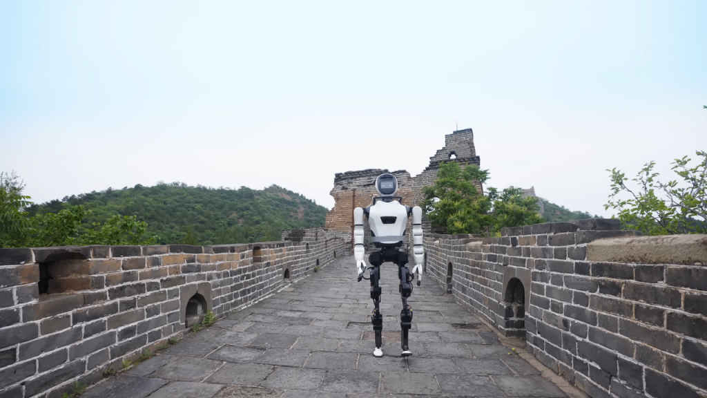 XBot-L: Watch first humanoid robot to climb Great Wall of China
