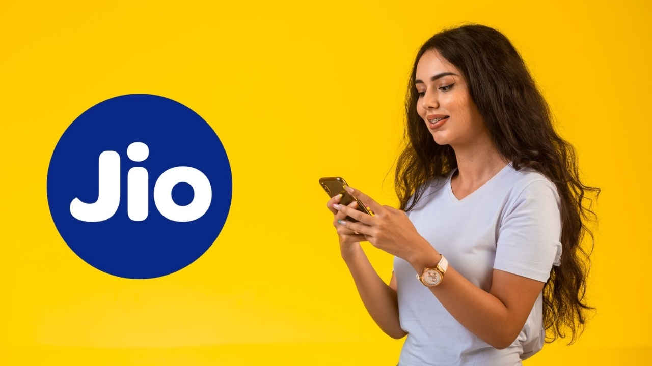 11 महीने तक रिचार्ज की नौ टेंशन, बेहिसाब करें कॉलिंग, मिलता है डेटा और SMS भी, रोज़ का खर्च 3 रुपये से भी कम