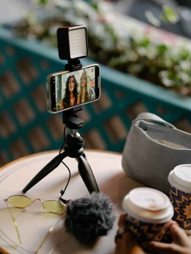 best phones for vlogging main