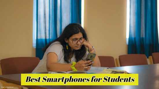 Best Smartphones for Students: अगदी 10,000 रुपयांच्या बजेटमध्ये विद्यार्थ्यांसाठी बेस्ट 5G फोन, पहा यादी 