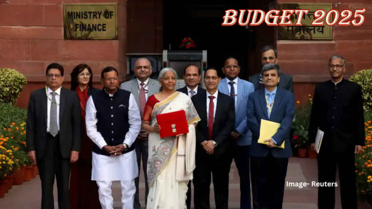Budget 2025: स्मार्टफोन, टिव्ही होणार स्वस्त! तंत्रज्ञान क्षेत्रासाठी बजेटमध्ये झाल्या महत्त्वाच्या घोषणा 