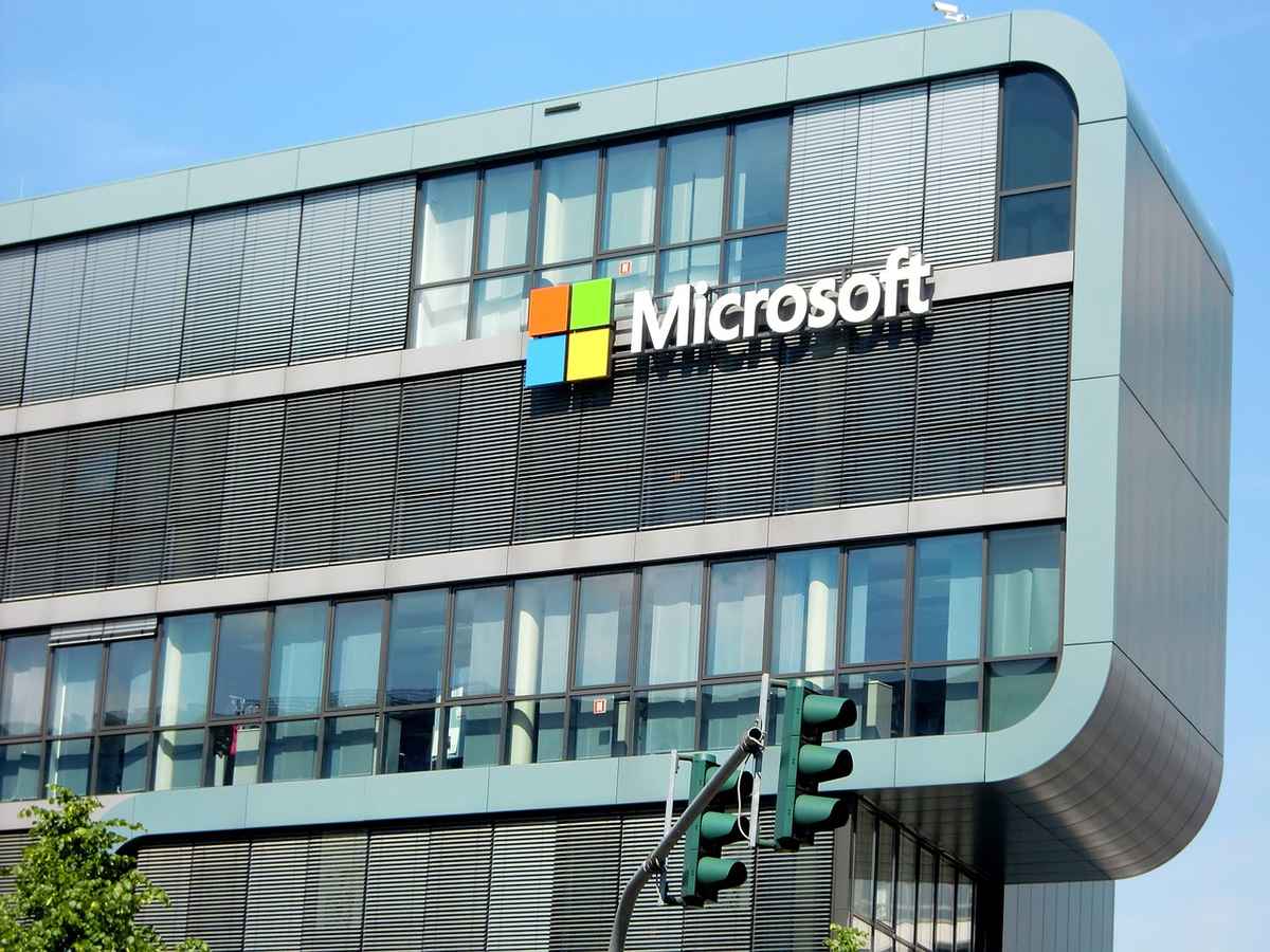Microsoft का बड़ा फैसला! बंद होने जा रहा ये पॉपुलर ऐप, यूजर्स के पास अब केवल दो ऑप्शन