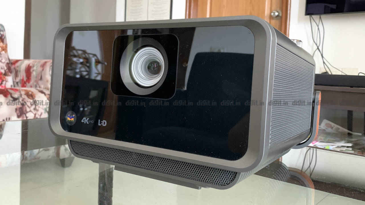 ViewSonic X10 4K Smart LED Projector Review: Premium projector that’s kinda portable